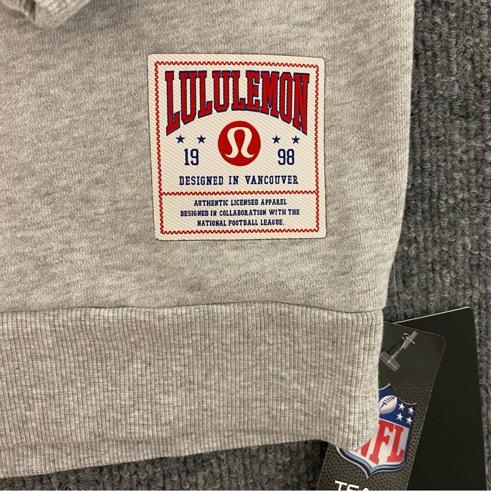 Lululemon x NFL Dallas Cowboys Steady State Crew Mens M Sweatshirt NWT - Picture 6 of 11